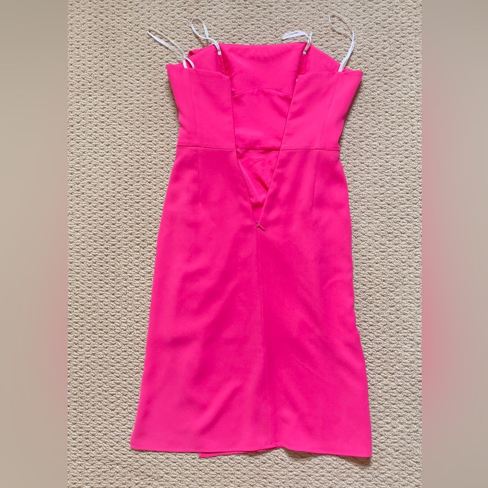 Elegant Pink One-Shoulder Dress